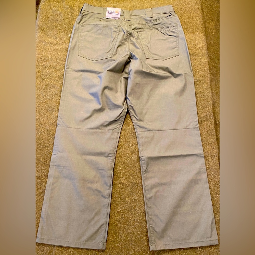 NEW 5.11 Taclite Jean-Cut Pants, Men’s 34 Waist 30 Inseam, Color - Green